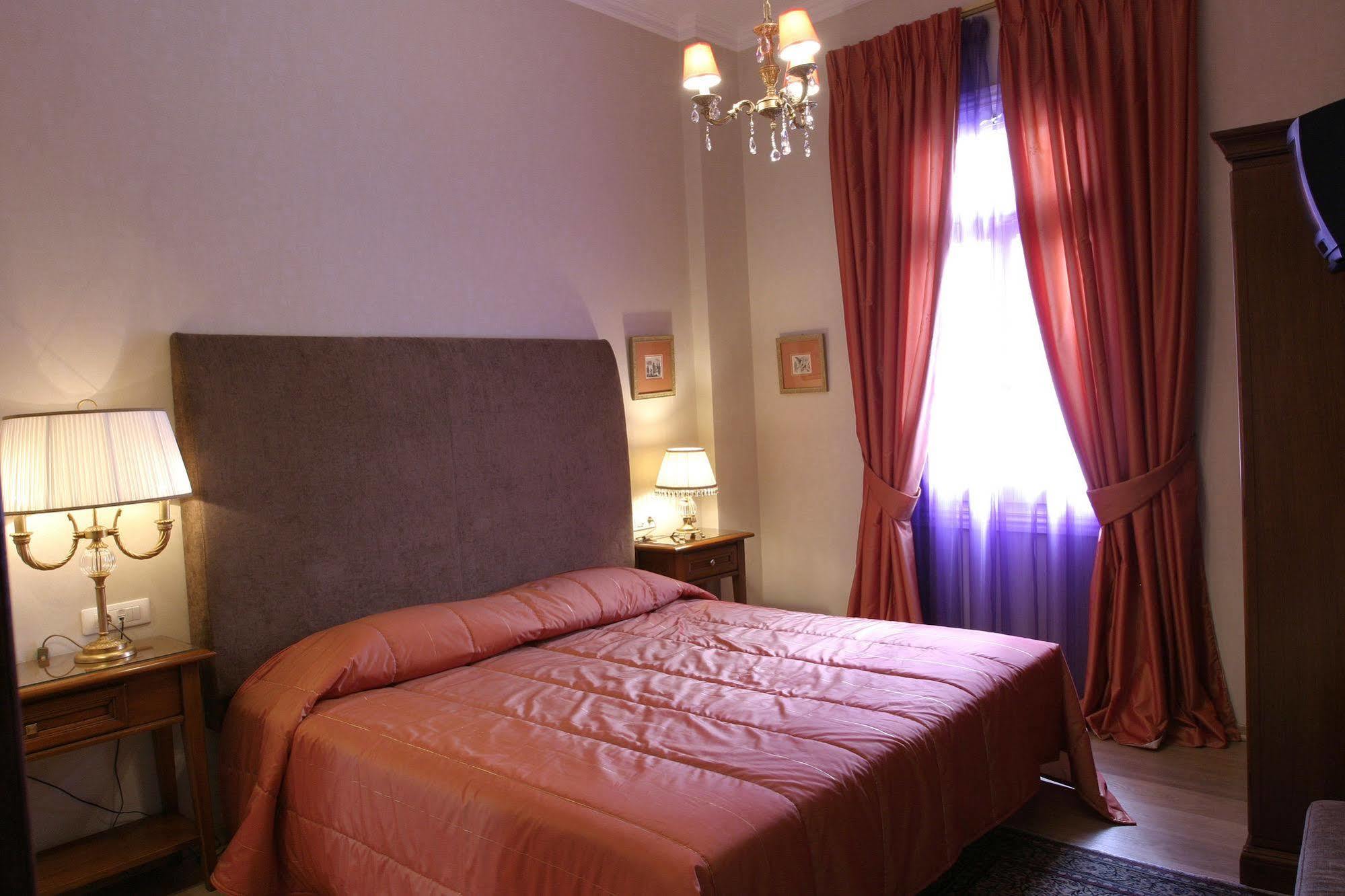 Grande Bretagne - Nafplio Hotel Room photo