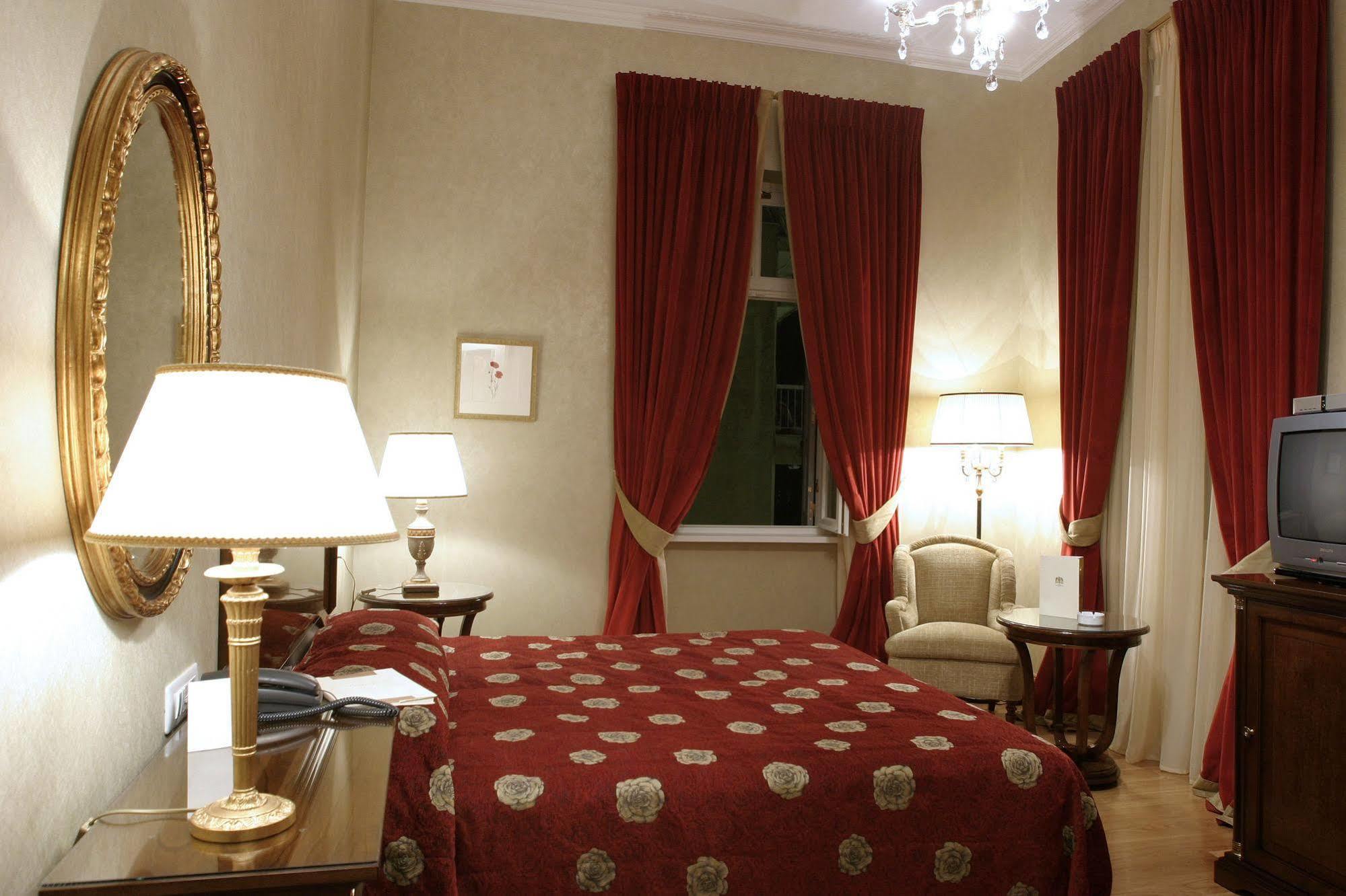 Grande Bretagne - Nafplio Hotel Exterior photo